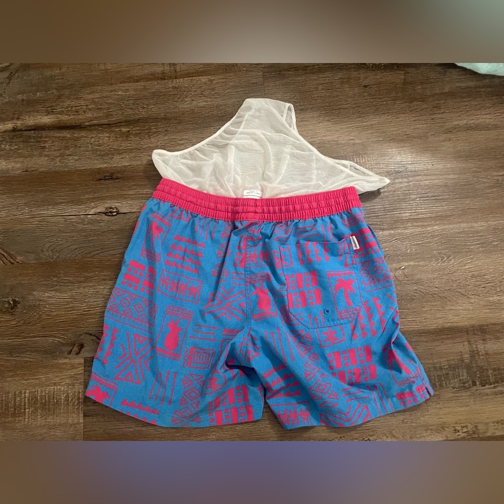 Chubbies Swim Trunks Shorts Men’s Large 5.5" Lined Beach Swim Pool Colorful - Picture 6 of 8